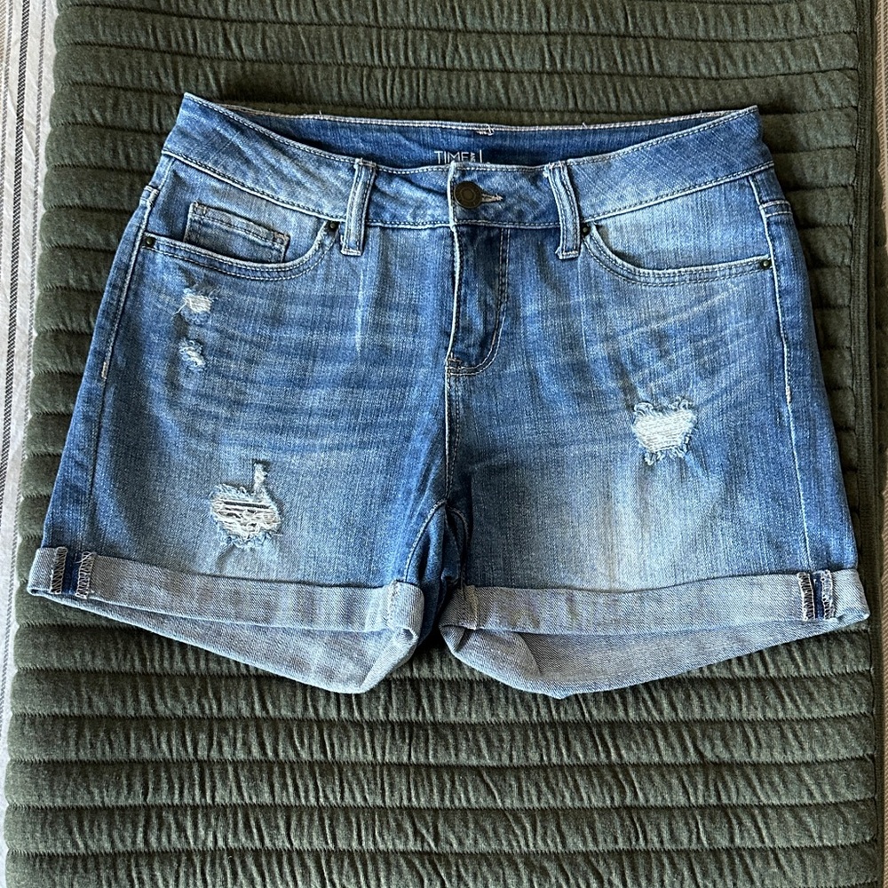 Time and Tru Distressed Blue Denim Jean Shorts - Women